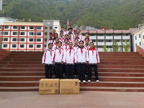 说明: lQDPKHd3y5outfXNDADNEACwrR301A1t-4EHRkYf9Z18AA_4096_3072