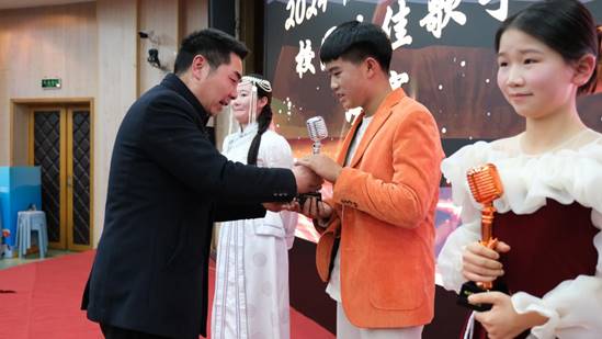 说明: DSCF1202